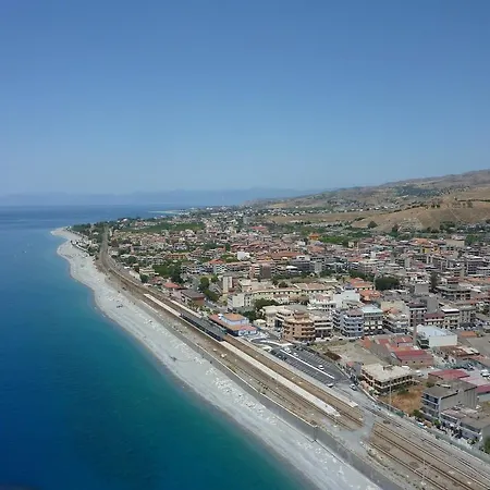 A Due Passi Dal Mare